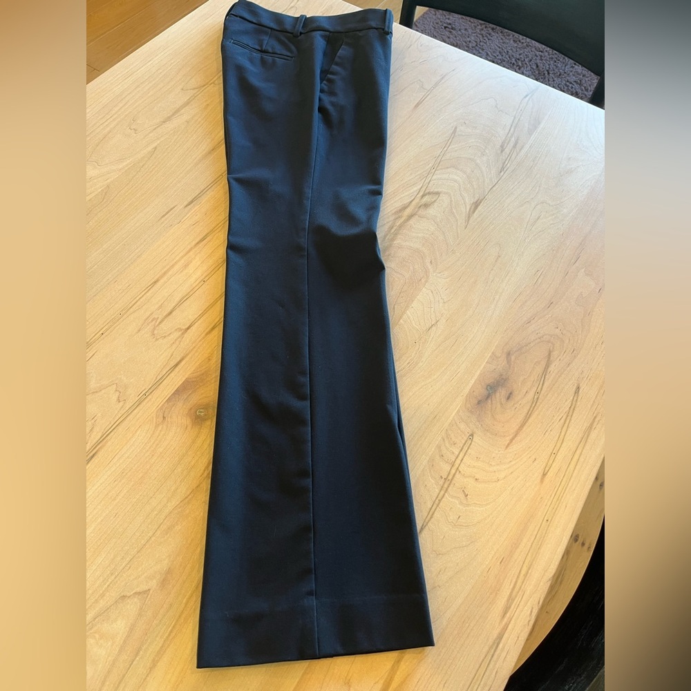 Ann Taylor Seasonless Stretch Pants in blue excellent condition